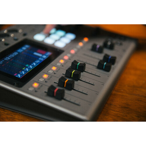Consola de Audio Zoom ZP8