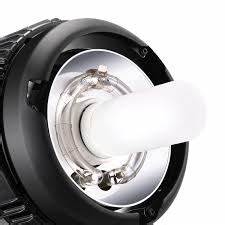 Kit Strobe Weifeng M-300 incluye 1 Monolight 300w, 1 Pedestal y 1 Sombrilla dorado/negro