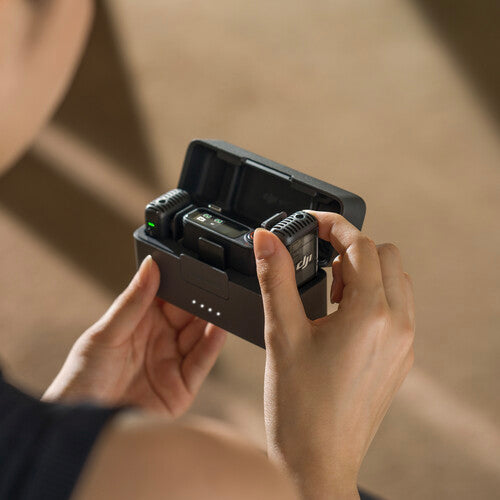 Micrófono Dual Lavalier DJI MIC 2 (2TX + 1RX + CHARGING CASE) (FCC)