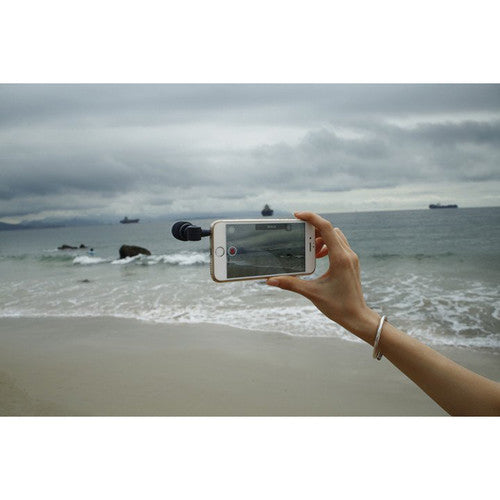 Micrófono Saramonic iMic para iPhone, iPod y Mac