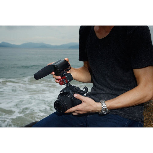 Adaptador de Audio Saramonic SR-AX100 3.5mm a XLR para DSLR