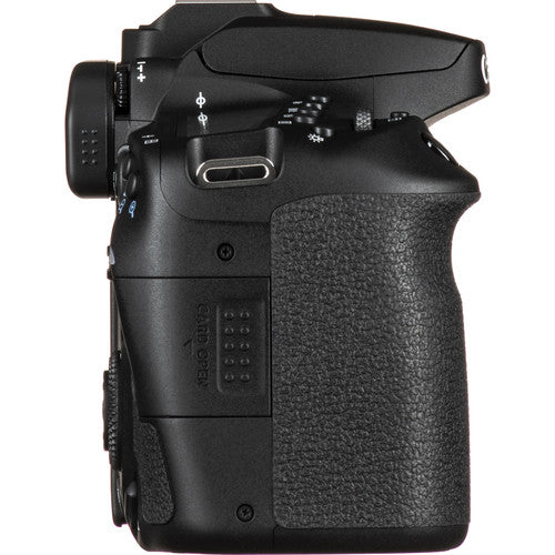 Cámara Canon EOS 90D con Lente 18-135mm IS USM