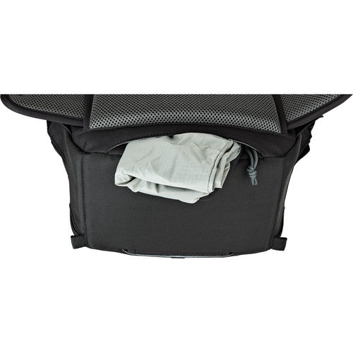 Estuche Lowepro Photo Classic BP 300 AW Negro