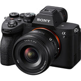 Lente Sony E PZ 10-20 mm F4 G (SELP1020G) 8