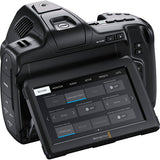 Blackmagic Design Pocket Cinema Camera 6K Pro (Canon EF) 4