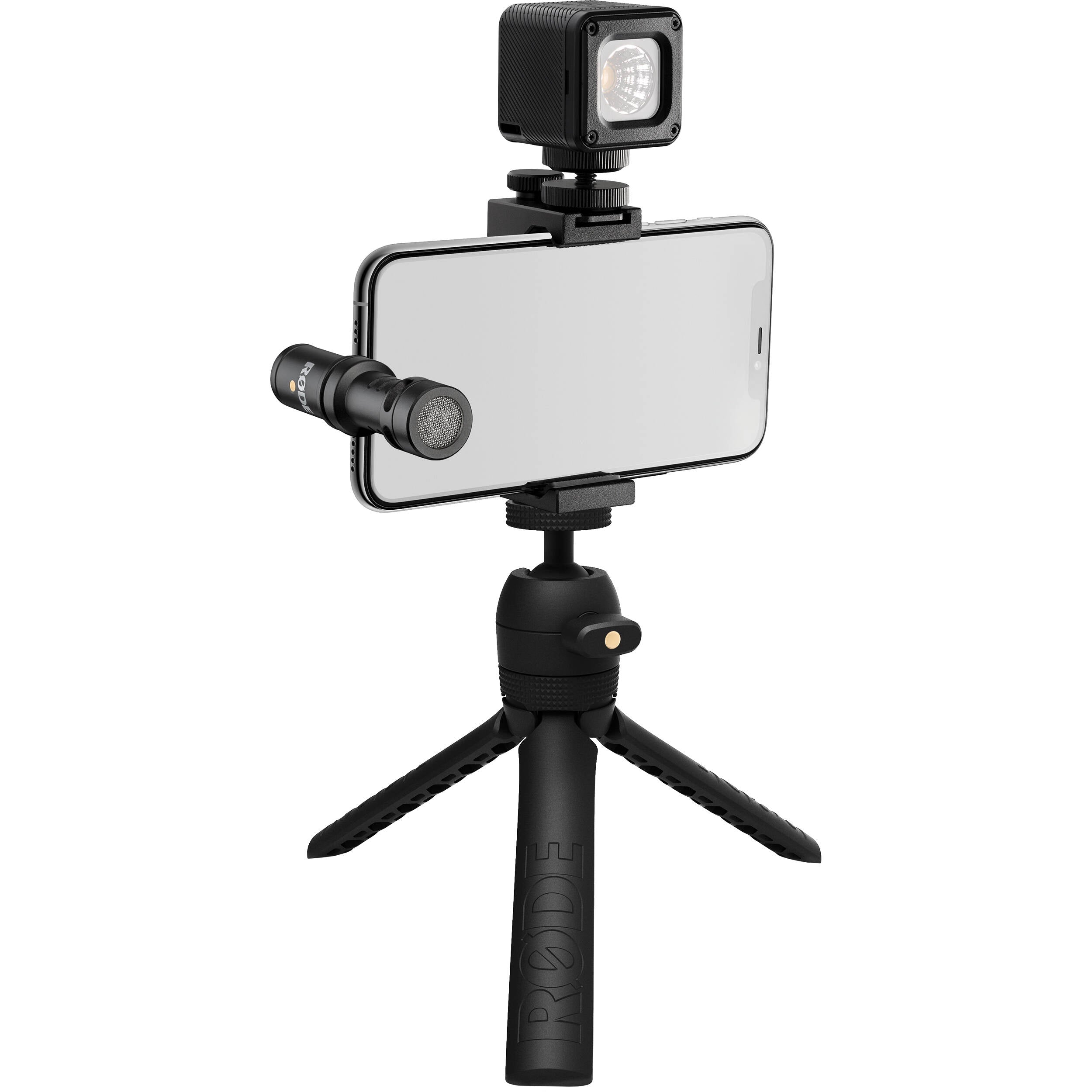 Retrato de un camarógrafo que presenta la luz del tubo rgb utilizada para  grabar video en el estudio de vlogging. vlogger que explica las  características del equipo de iluminación continua en un